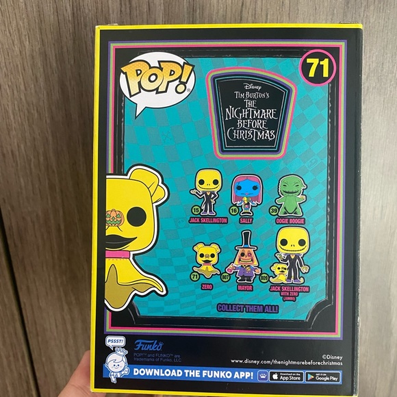 Funko Pop Disney #71 Zero Nightmare Before Christmas Blacklight - Picture 3 of 6